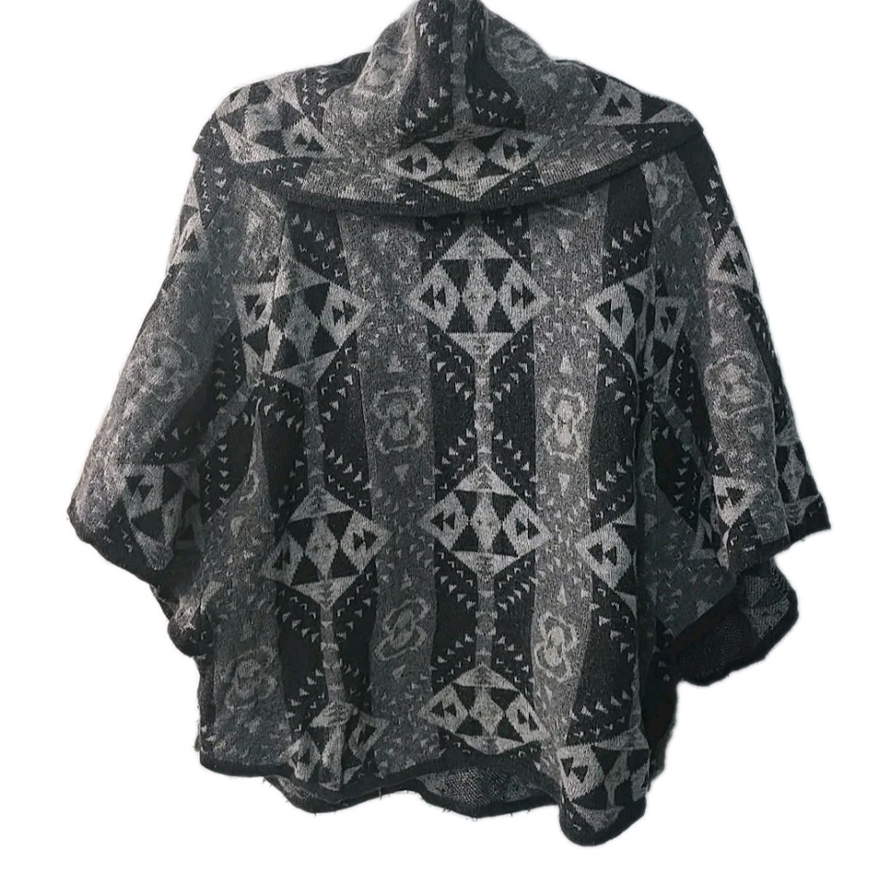 Joie Wool Cashmere Geometric Dark Heather Gray Black Size Small Poncho